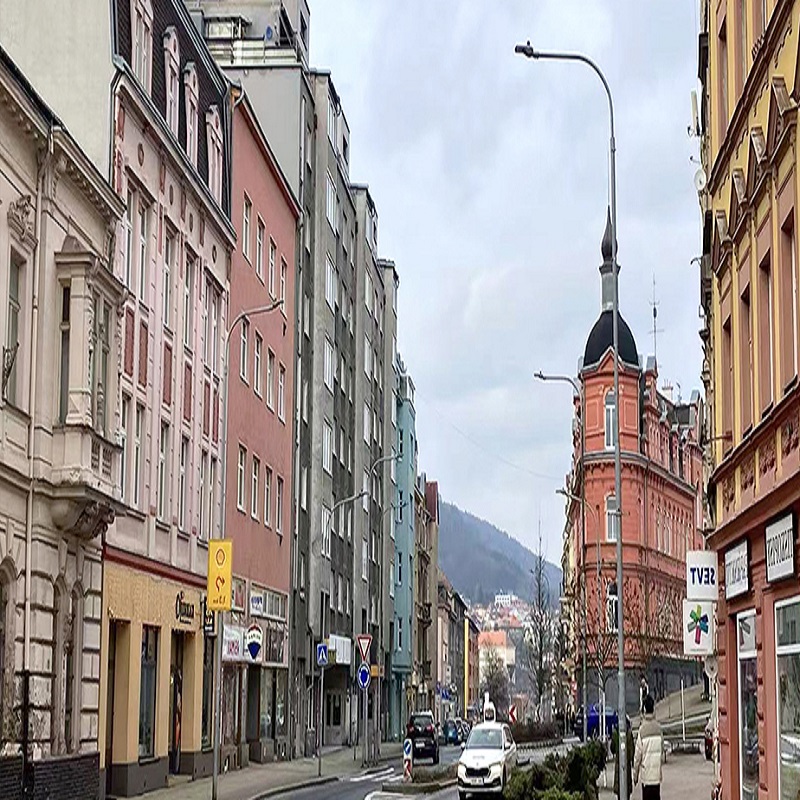 A legjobb raktári világítási útmutató: LED High Bay, lineáris és intelligens opciók