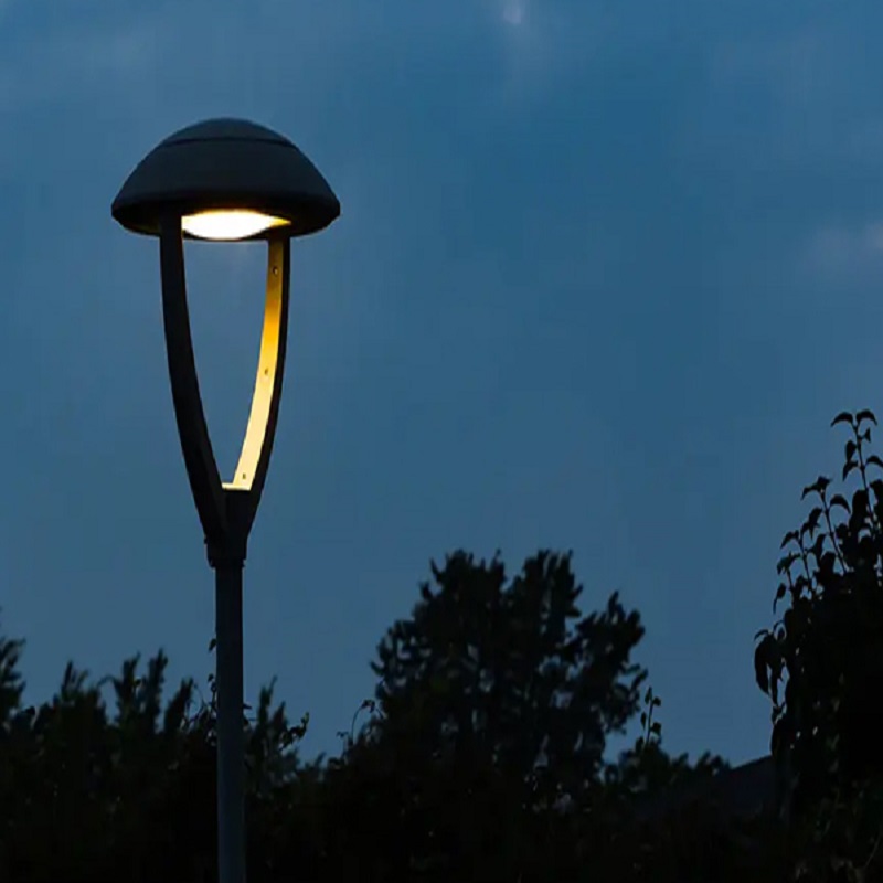LED-es bolti világítási útmutató: Lumen, színhőmérséklet és lámpatesttípusok 2026